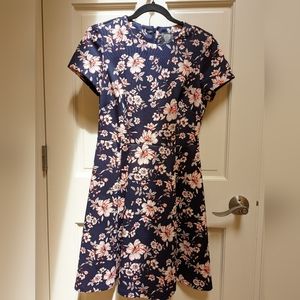 Vince Camuto blue floral dress, size 4